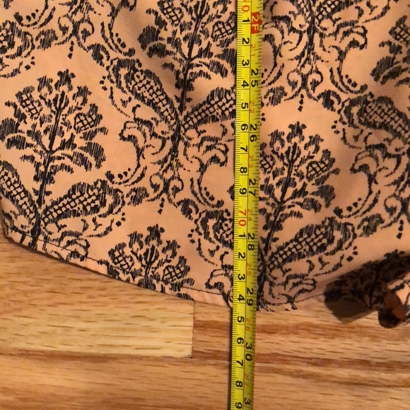 Salmon and black mesh romper. - Picture 5 of 8